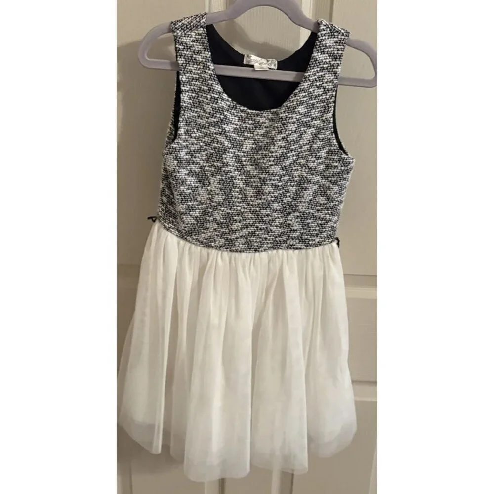 Knitworks Girls Dress Size 10 Black White Sleeveless Layered Skirt